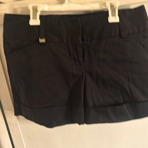 Express Design Studio Women's Black Shorts.
Size 8